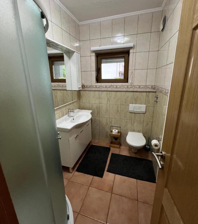 Teal Apartments Bihać Екстериор снимка