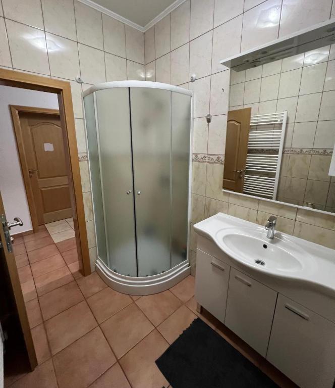 Teal Apartments Bihać Екстериор снимка